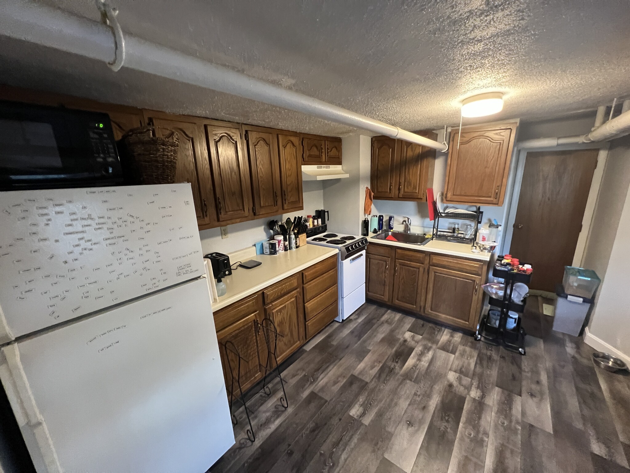 Studio bed, 1 bath apartment for rent at 27 Cameron Ave Unit 1B, North Cambridge — photo 11 of 20
