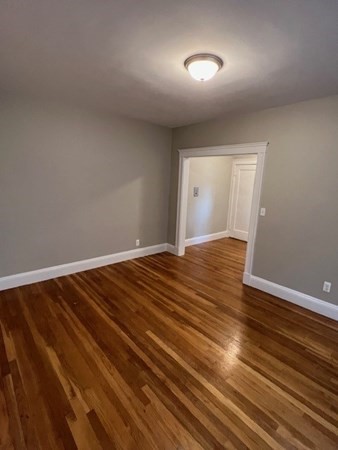 1 bed, 1 bath apartment for rent at 27 Irving Ter Unit 4, Mid Cambridge — photo 1 of 4