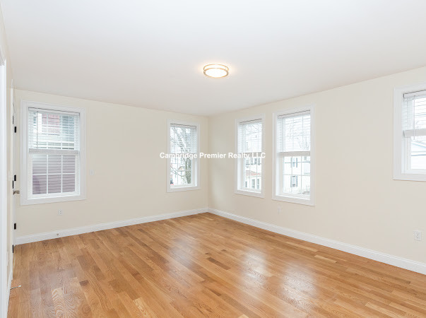 4 bed, 4+ bath apartment for rent at 27 1st St Unit 2, Medford — photo 9 of 20