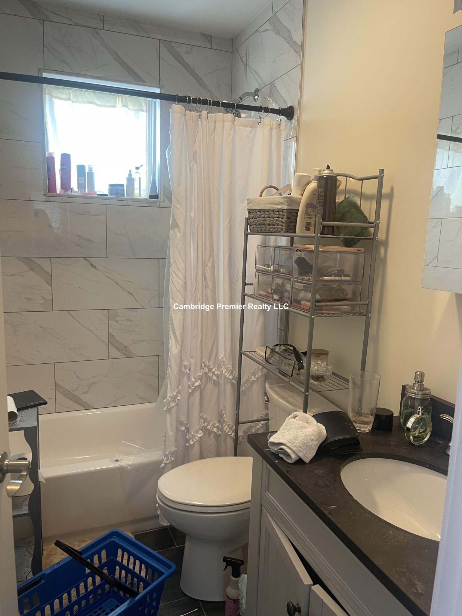 4 bed, 4+ bath apartment for rent at 27 1st St Unit 2, Medford — photo 15 of 20