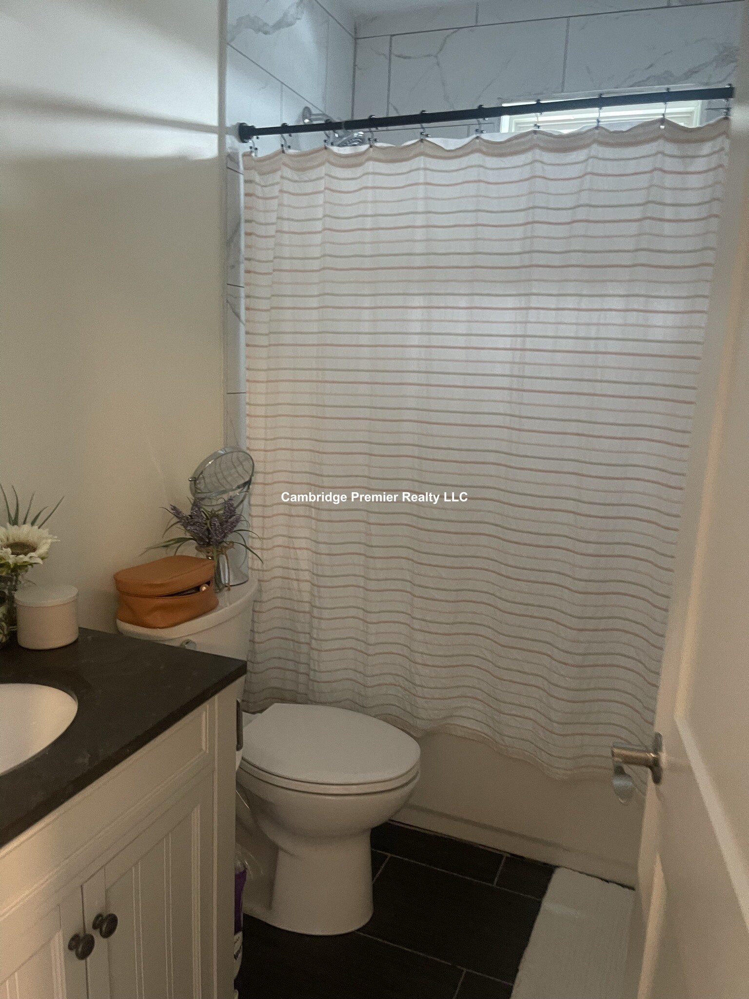 4 bed, 4+ bath apartment for rent at 27 1st St Unit 2, Medford — photo 18 of 20