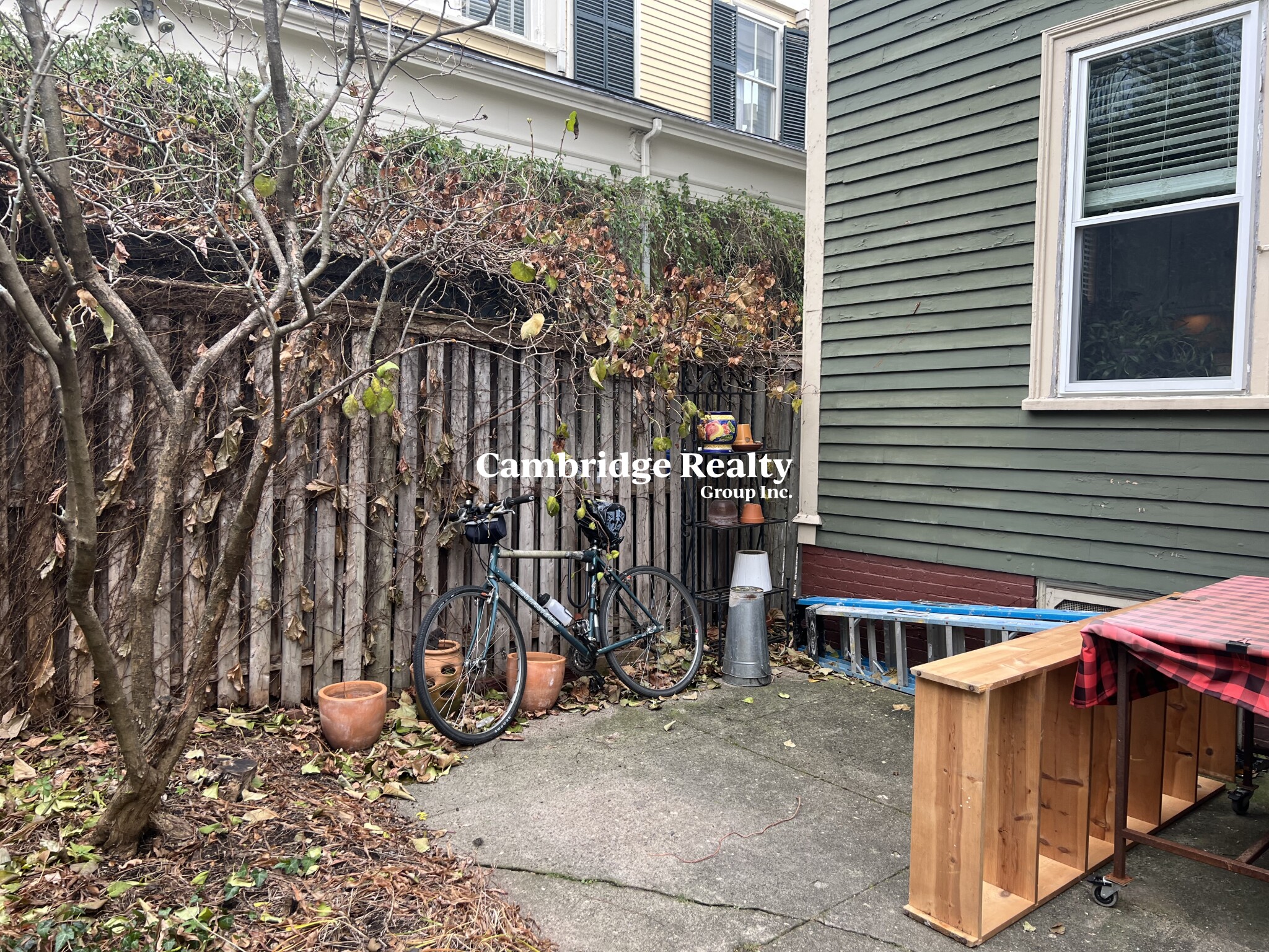 2.5 bed, 1.5 bath apartment for rent at 119 Antrim St Unit , Mid Cambridge — photo 27 of 27