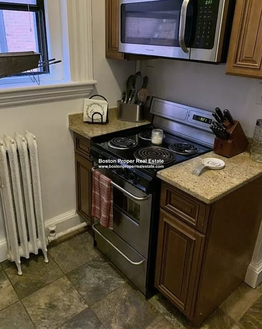 1 bed, 1 bath apartment for rent at 27 1/2 Massachusetts Ave Unit 4, Back Bay — photo 5 of 7