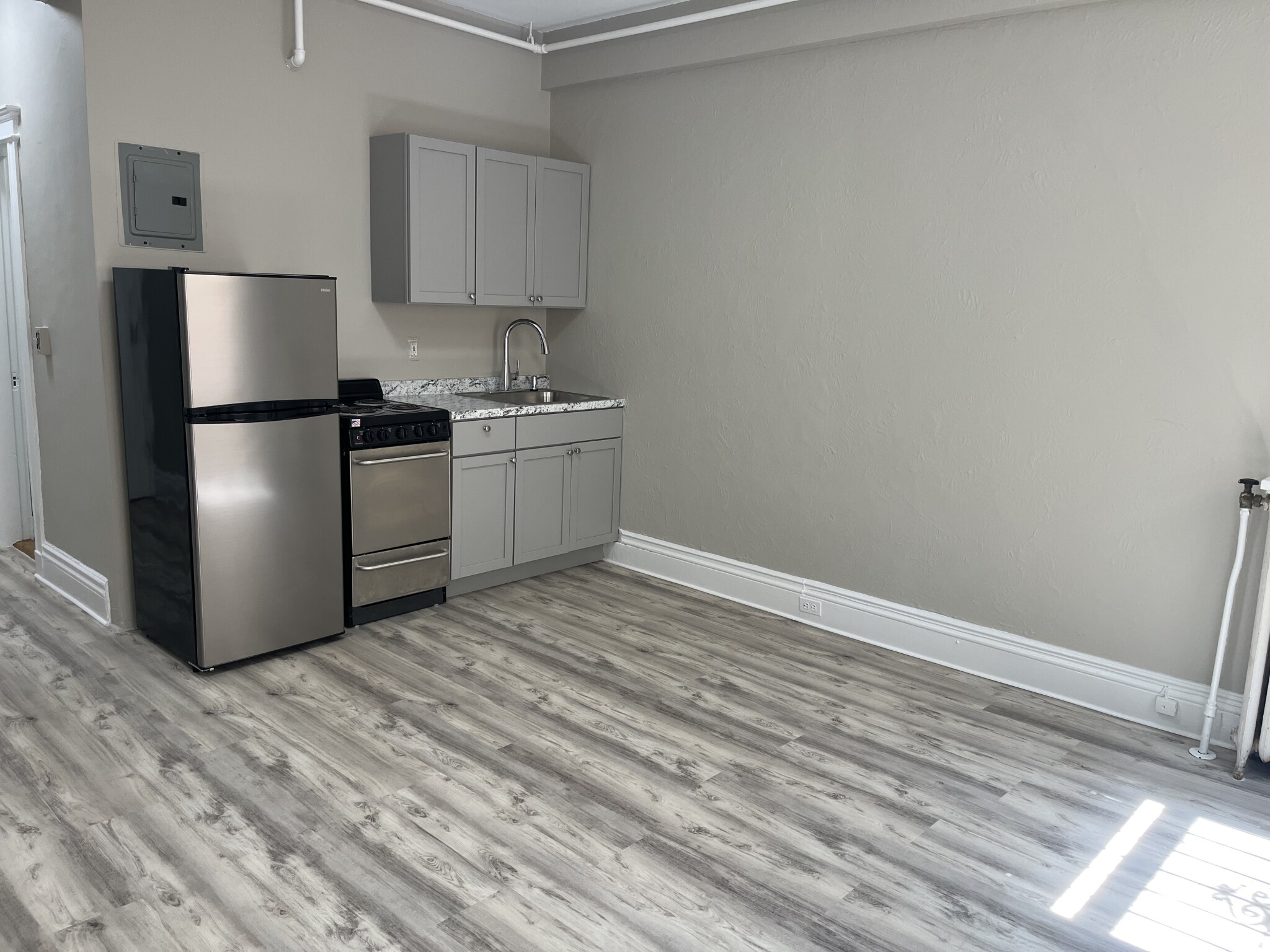 Studio bed, 1 bath apartment for rent at 270 Huntington Ave Unit 214, Fenway — photo 2 of 9