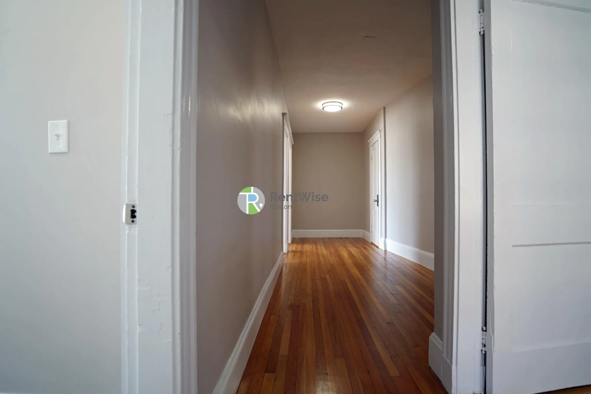 292 Harvard St, Mid-Cambridge