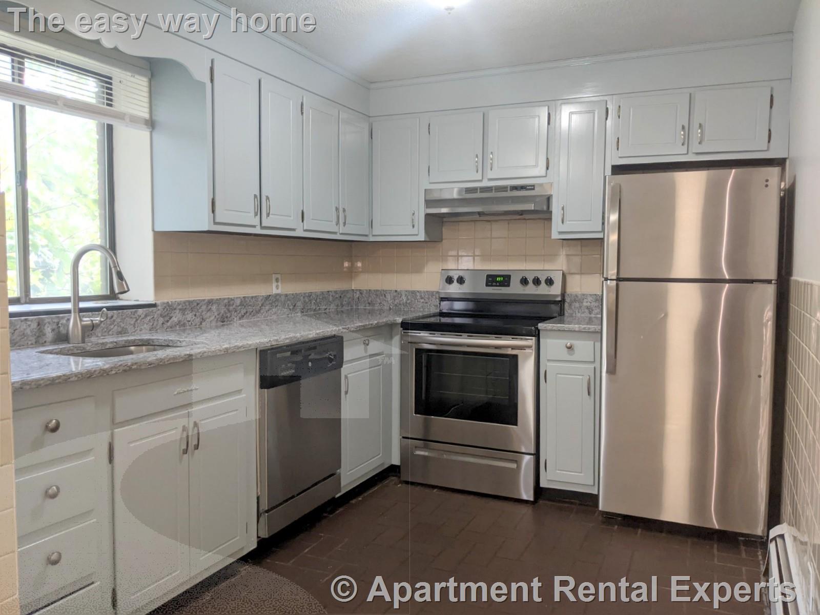 86 Newbury St, Teele Square