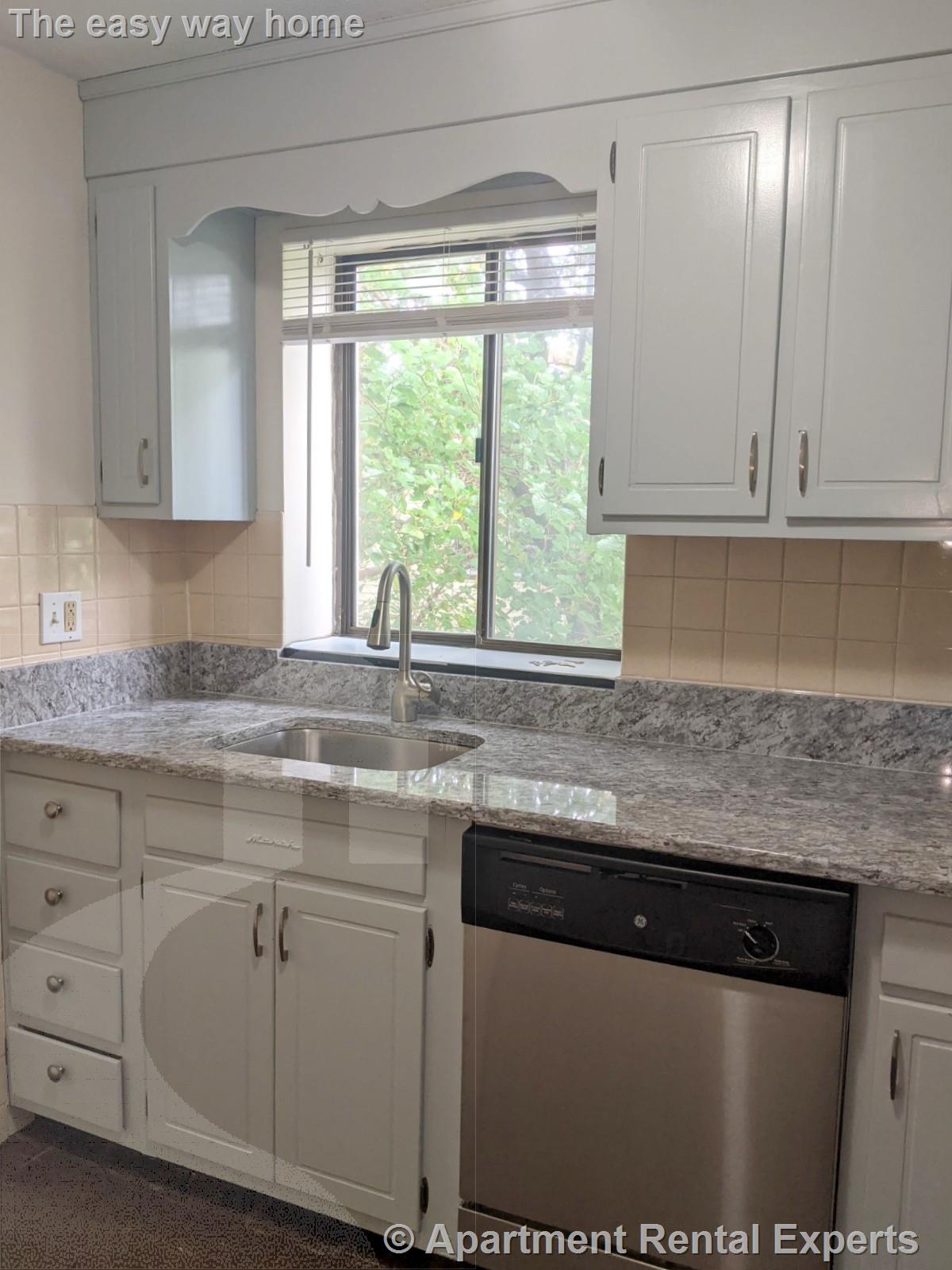 86 Newbury St, Teele Square