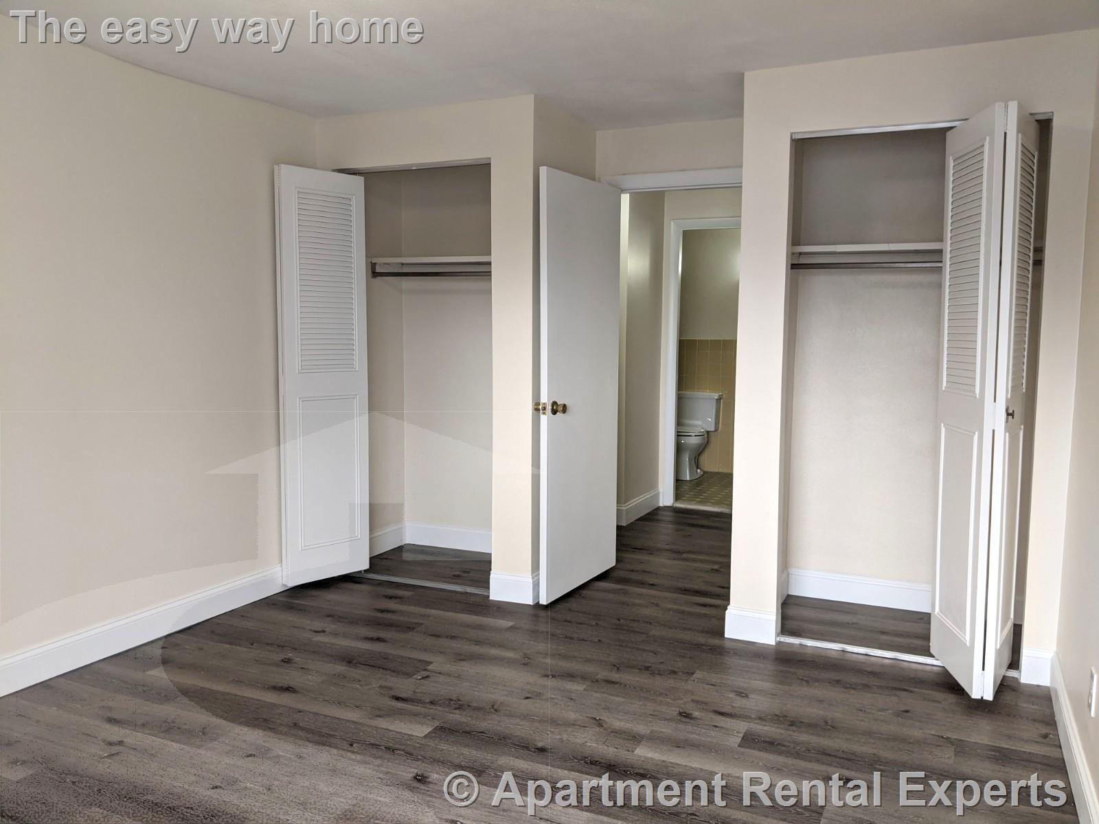 86 Newbury St, Teele Square