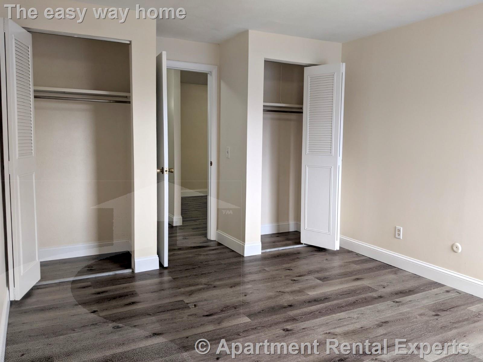 86 Newbury St, Teele Square