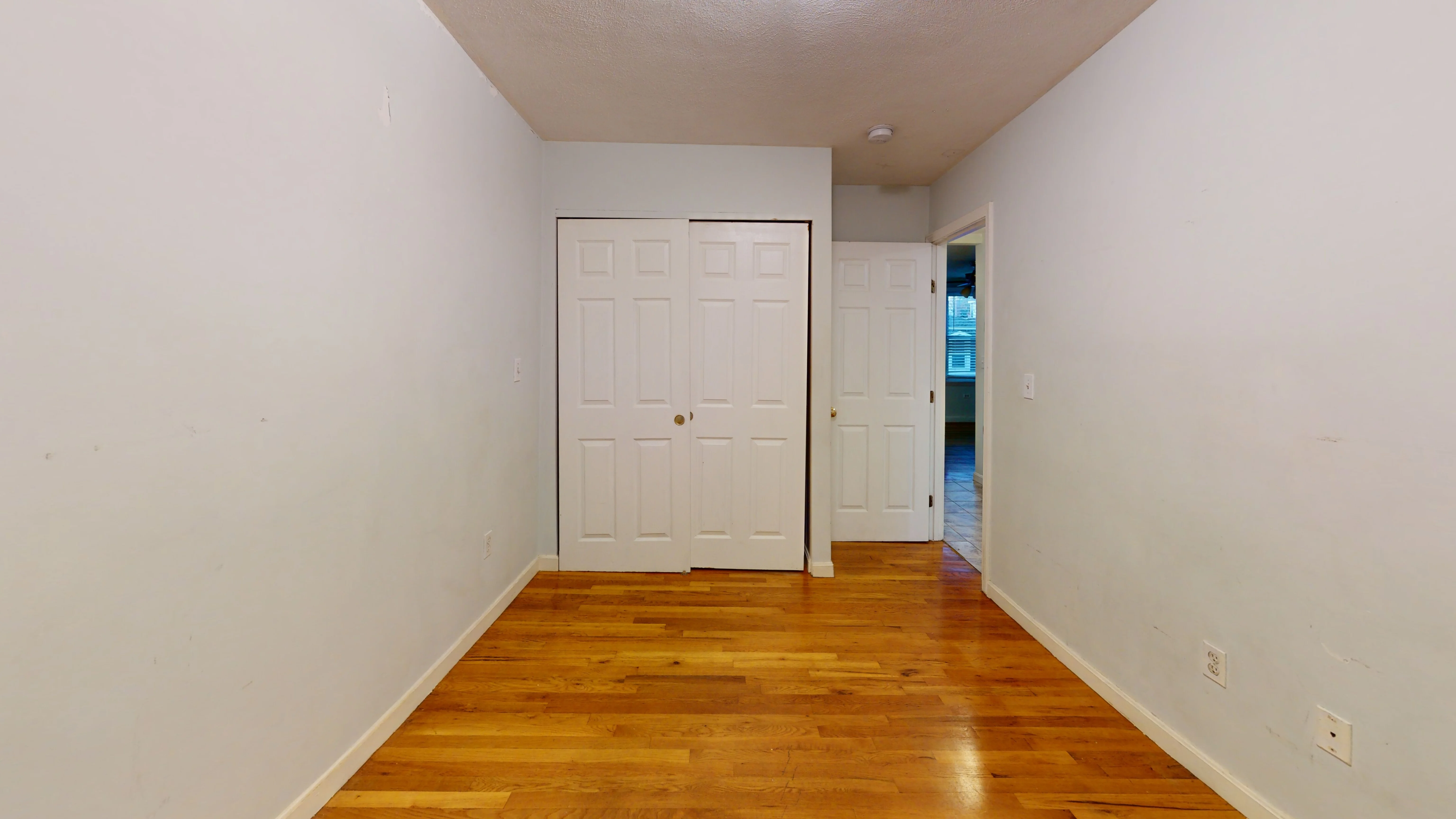 277 Paris St, East Boston