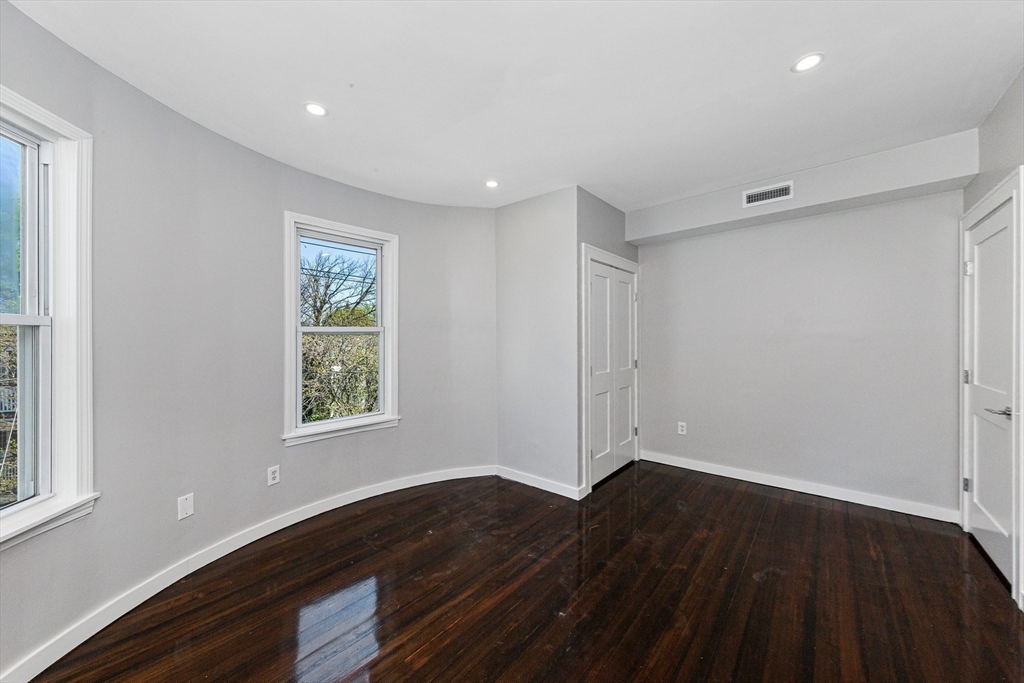 19 Chase St, Dorchester