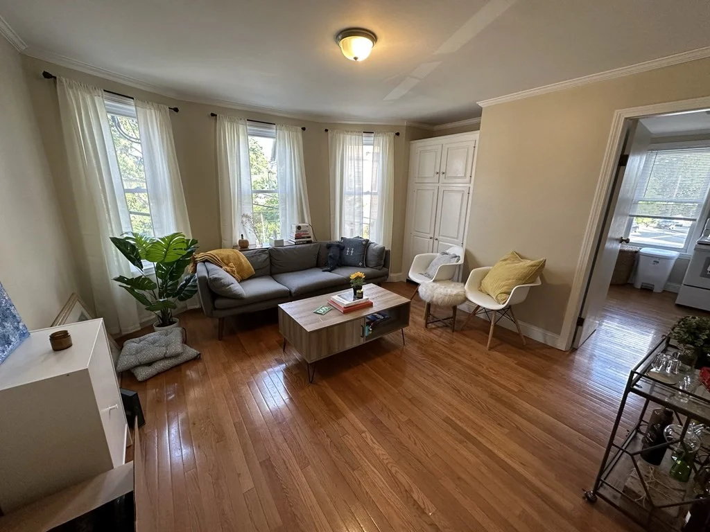 438 Washington, Brighton