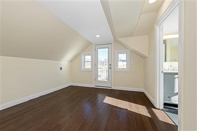 232 Fulton St, Medford