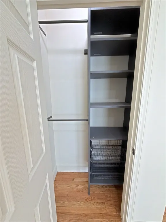 130 West 8th St, South Boston