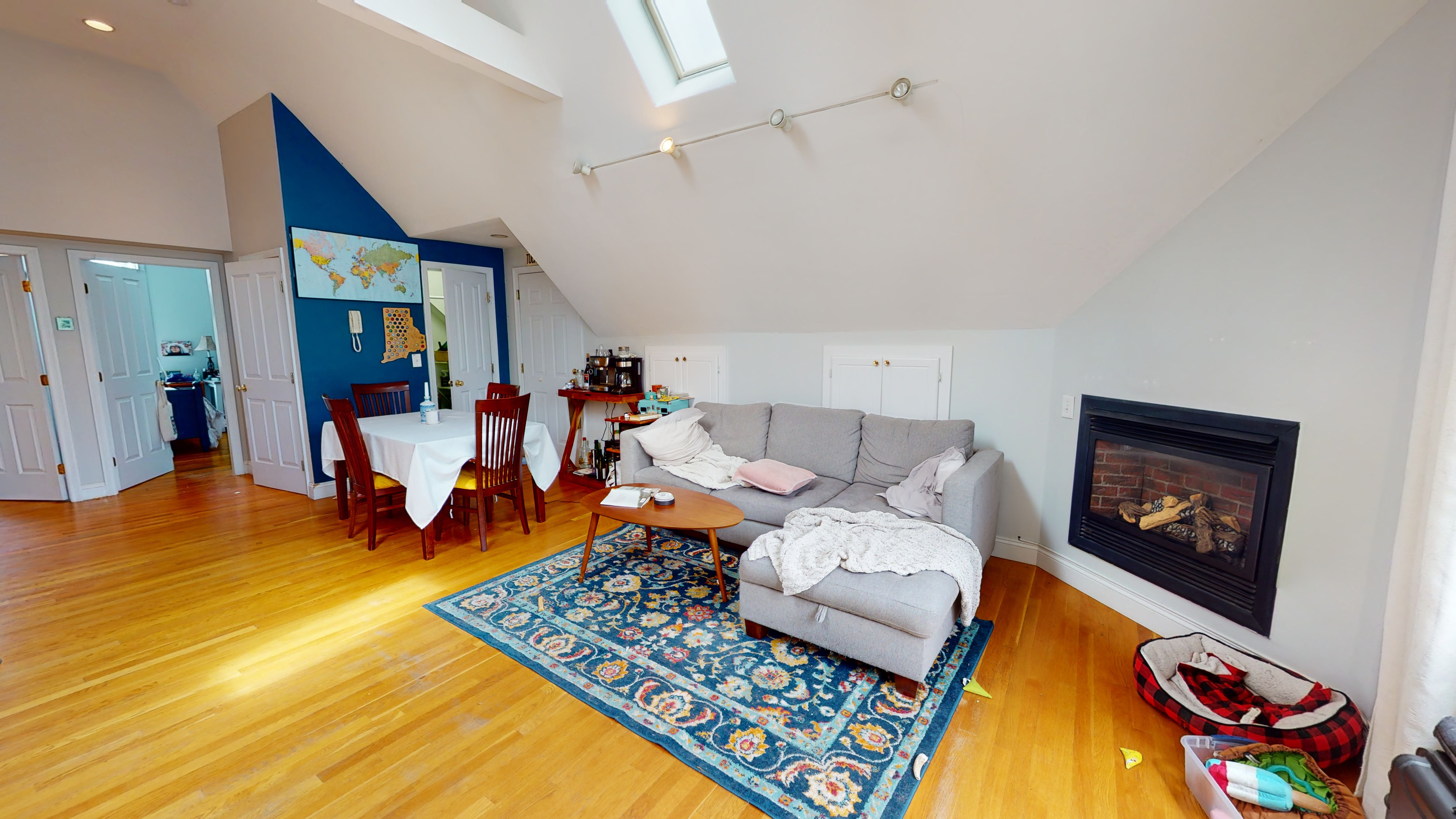 2 bed, 1 bath apartment for rent at 271 Walden St Unit 3, Porter Square — photo 3 of 16