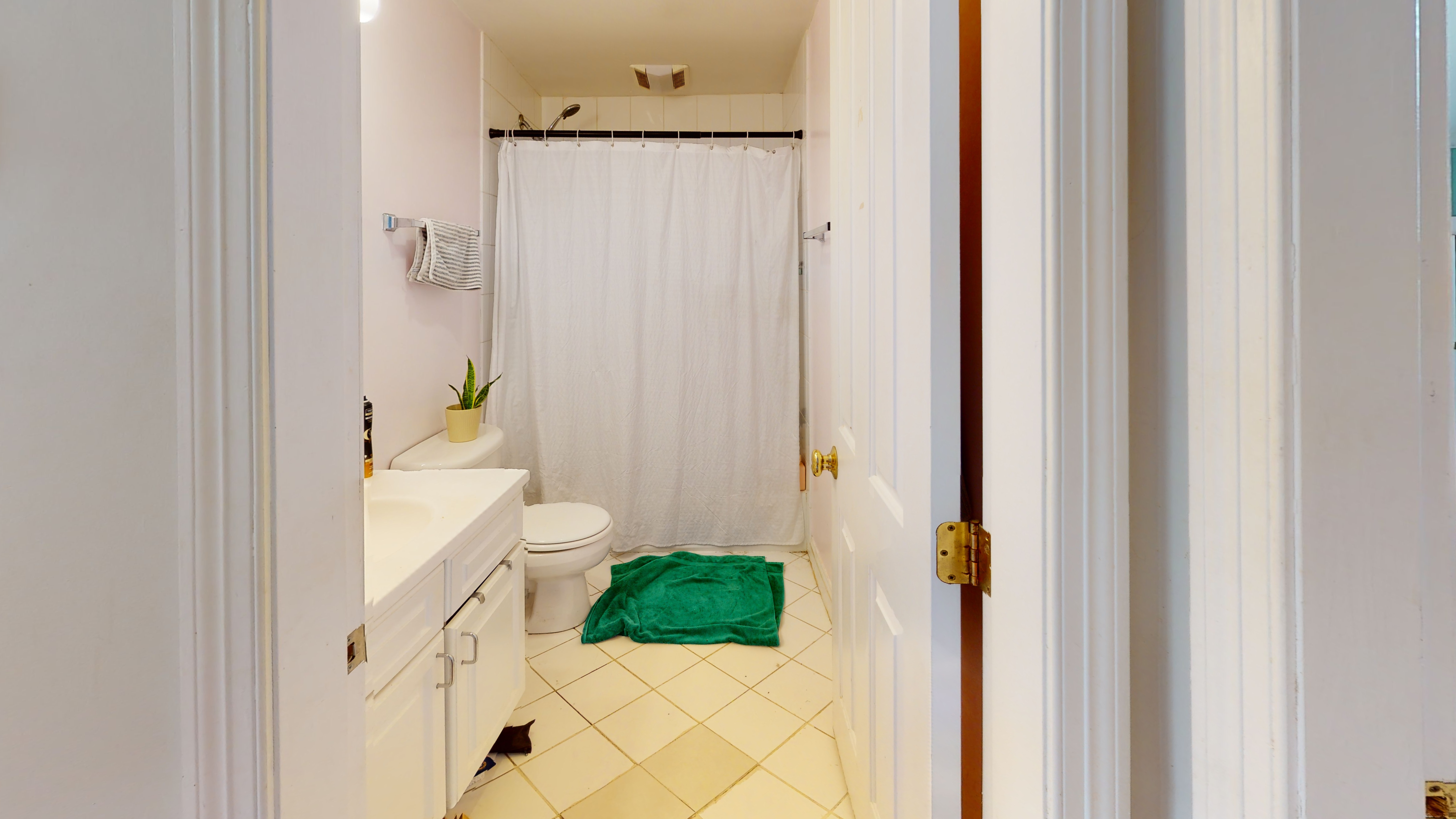 2 bed, 1 bath apartment for rent at 271 Walden St Unit 3, Porter Square — photo 15 of 16