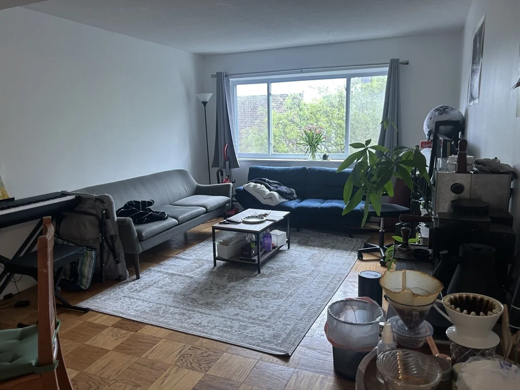 287 Harvard St, Mid-Cambridge