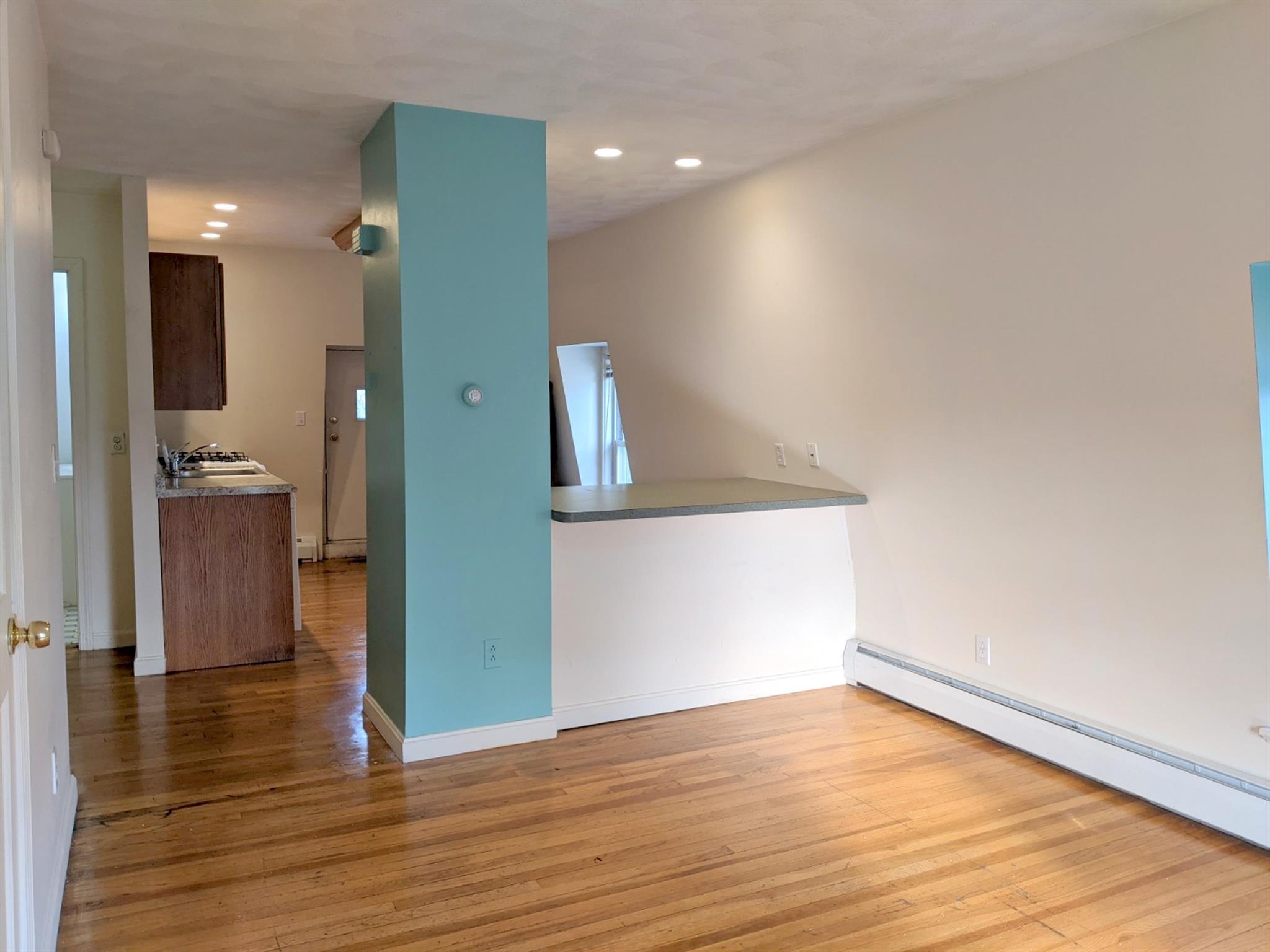 1 bed, 1 bath apartment for rent at 15 Howe St, Magoun Square — photo 6 of 29