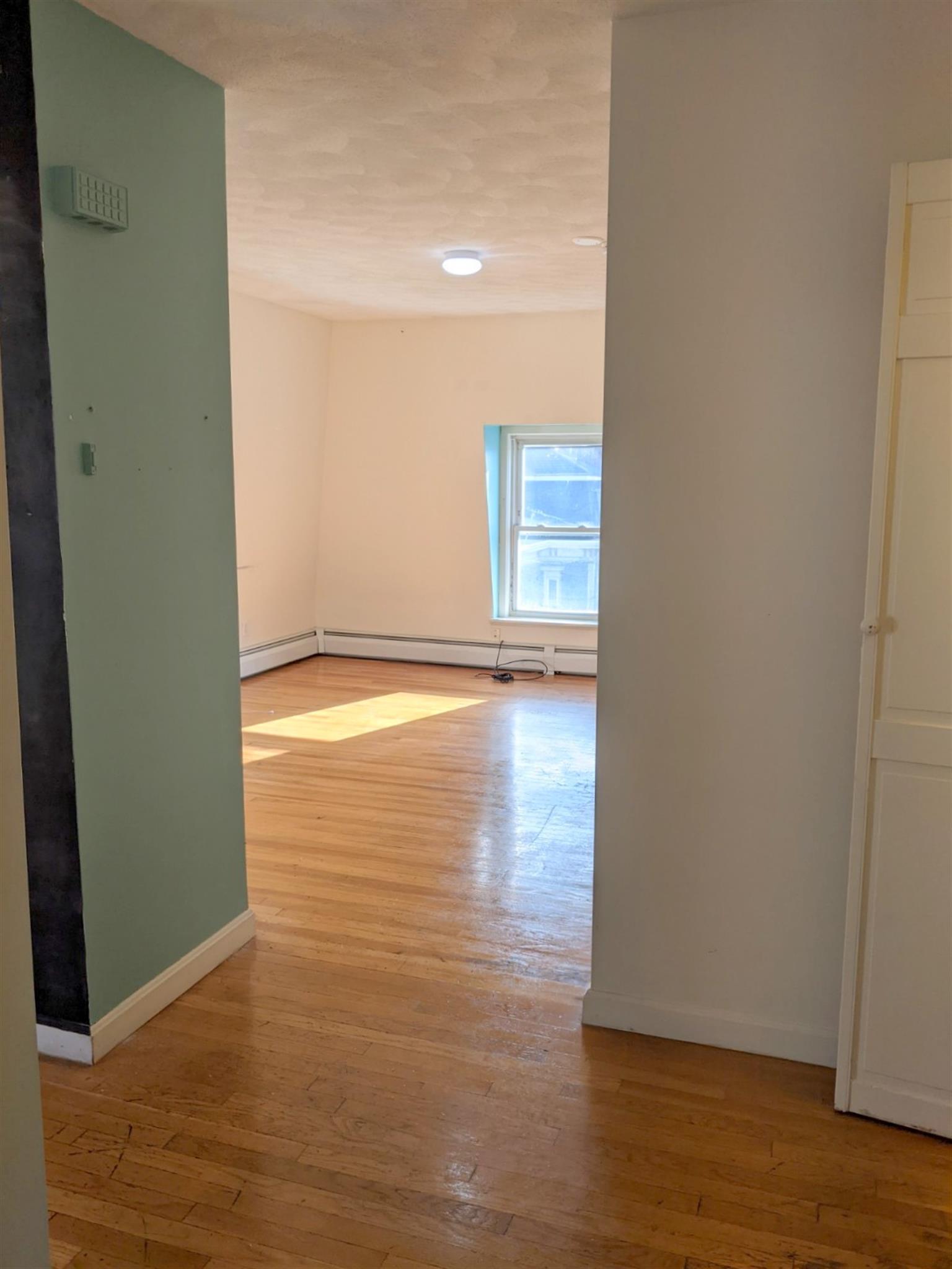 1 bed, 1 bath apartment for rent at 15 Howe St, Magoun Square — photo 15 of 29