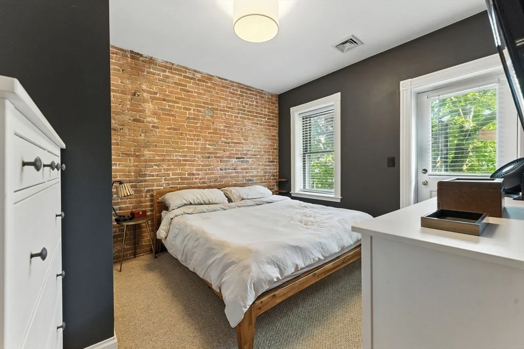 19 Medford St, Chelsea