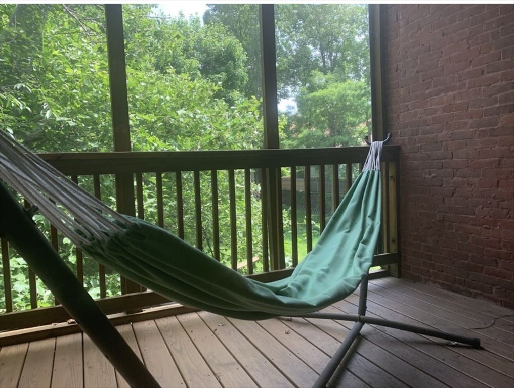 147 Longwood Ave, Longwood