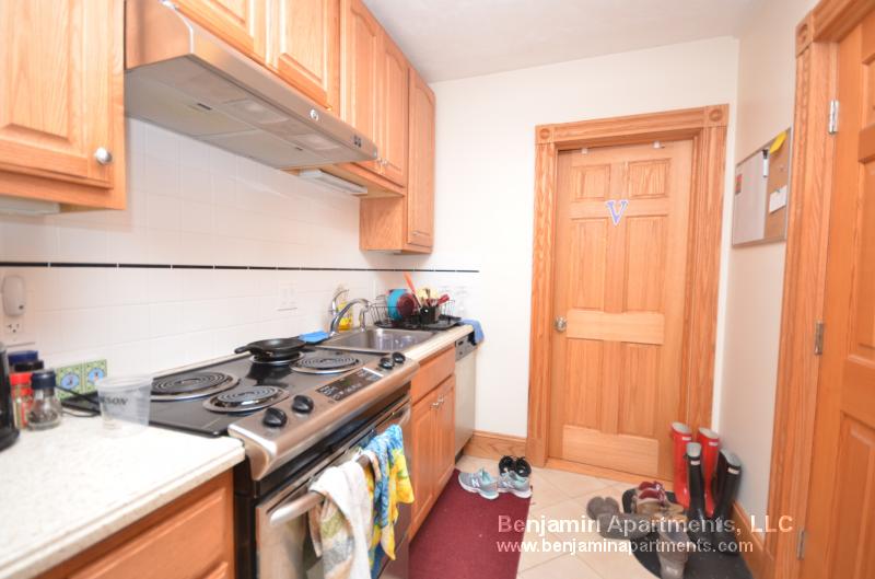 89 Myrtle St, Beacon Hill