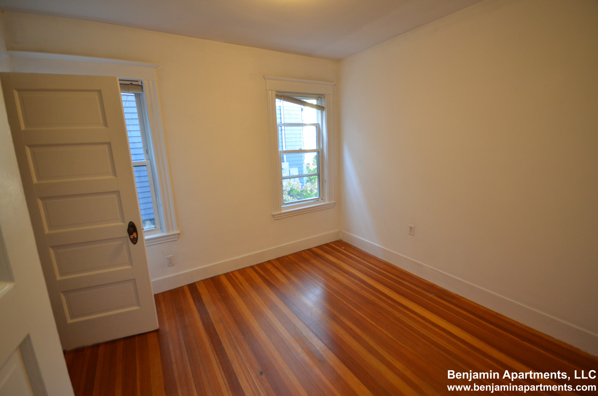 10 Cambridge Ter, Neighborhood Nine