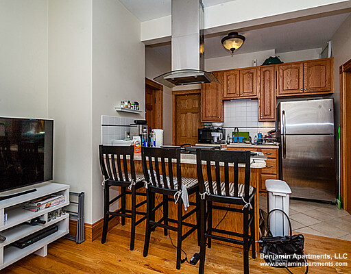 97 Myrtle St, Beacon Hill