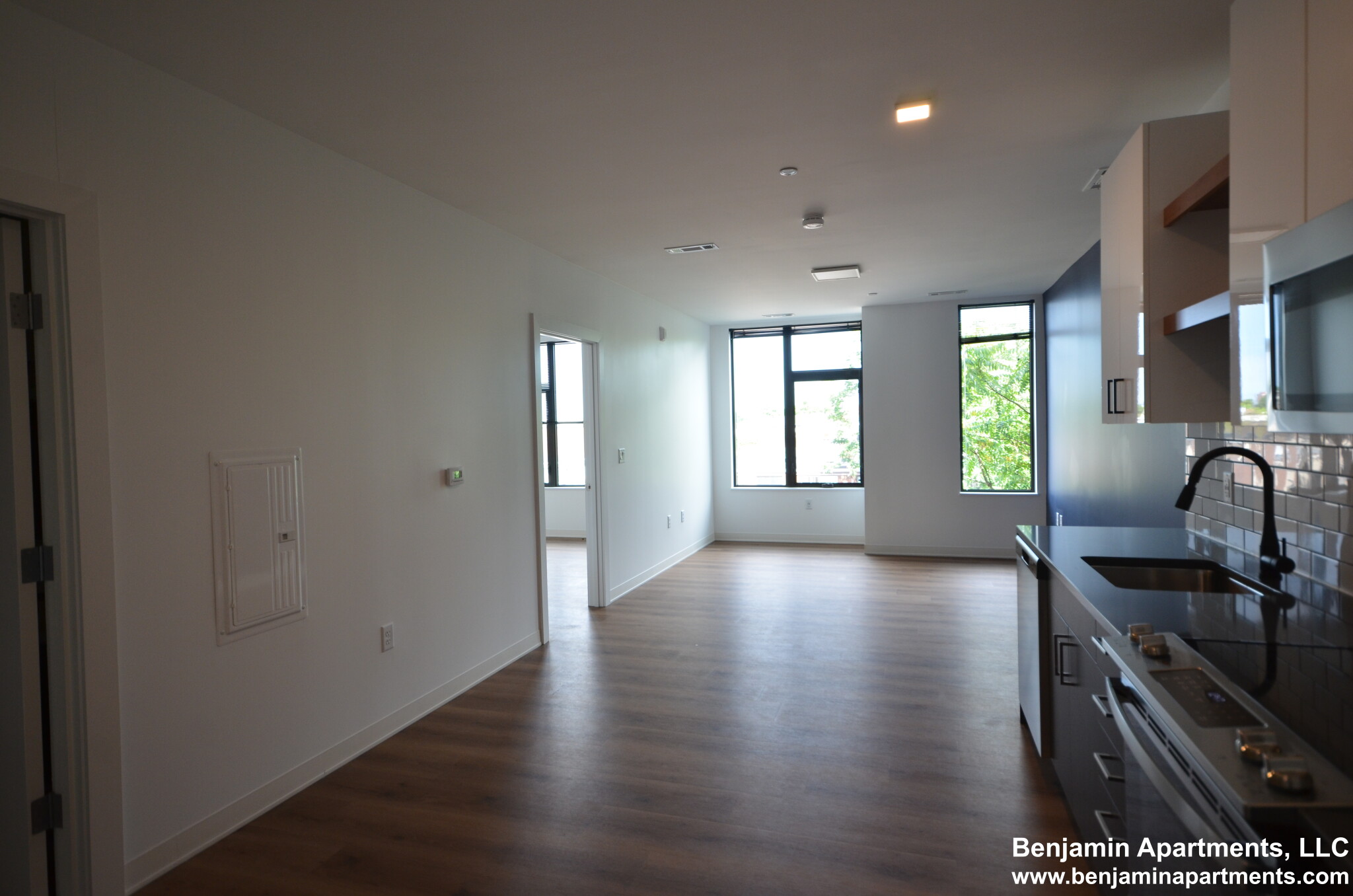 89 Brighton Ave, Allston