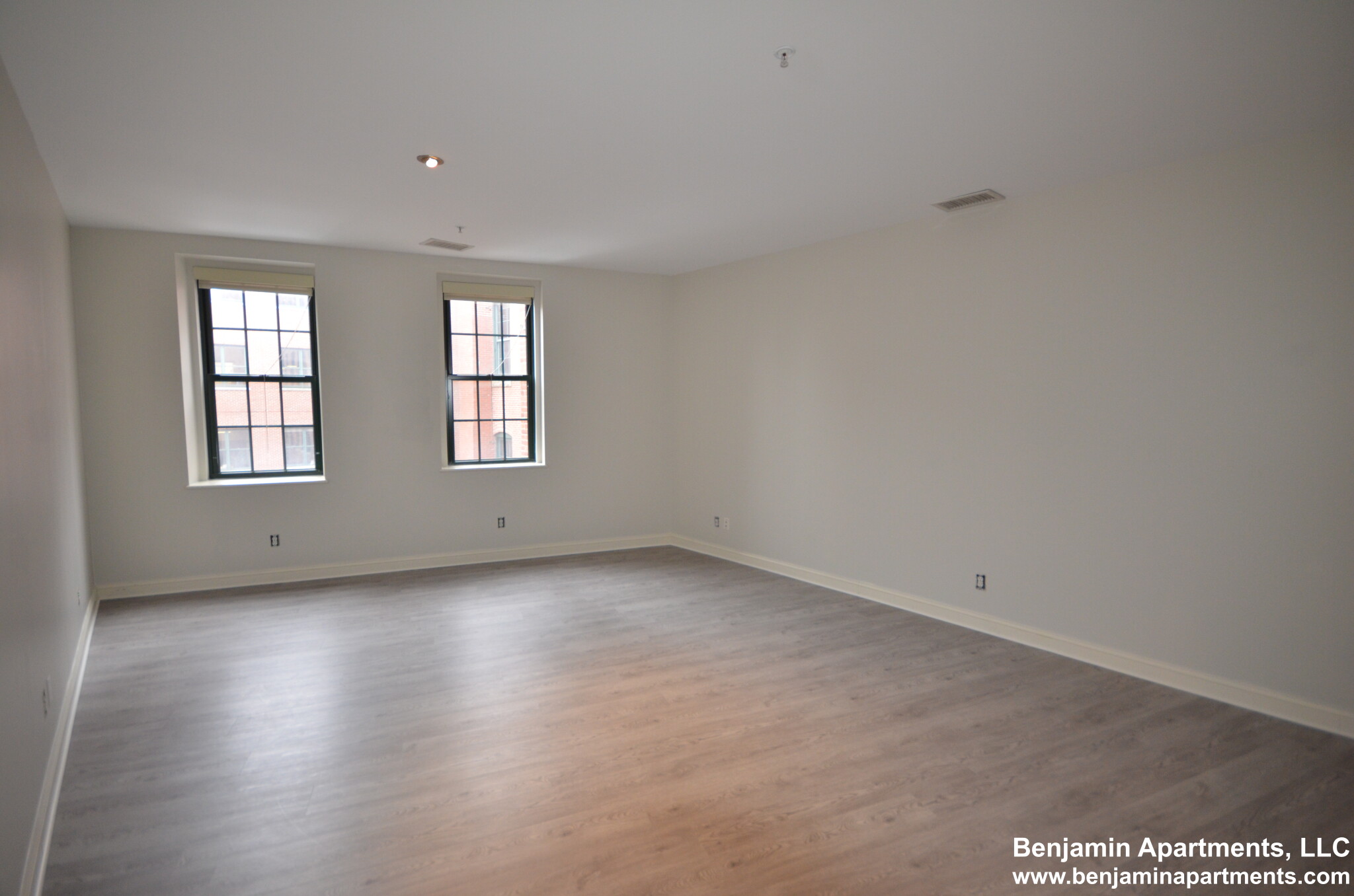 3 bed, 2 bath apartment for rent at 490 Harrison Ave Unit 344H, South End — photo 7 of 20