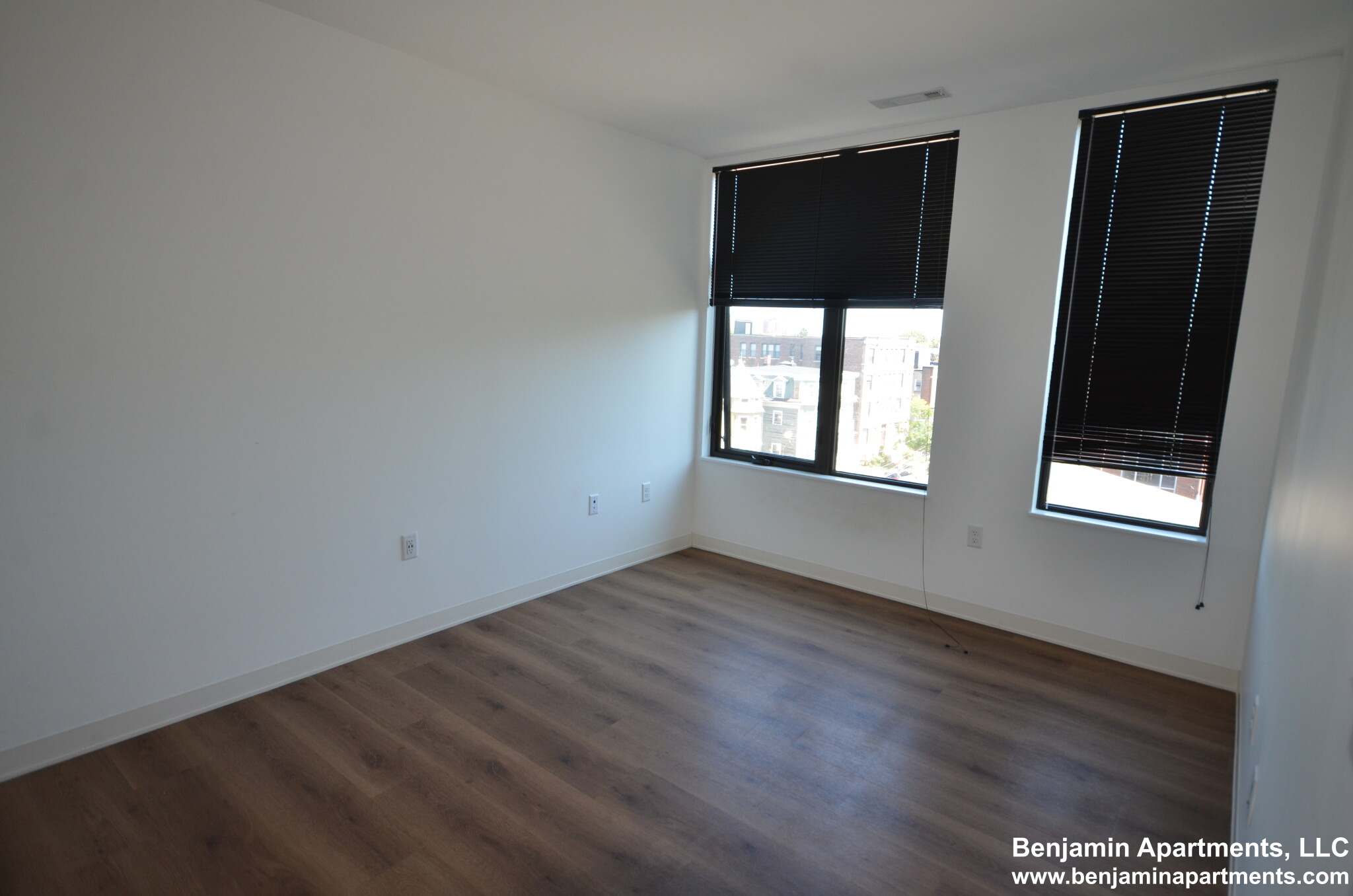 89 Brighton Ave, Allston