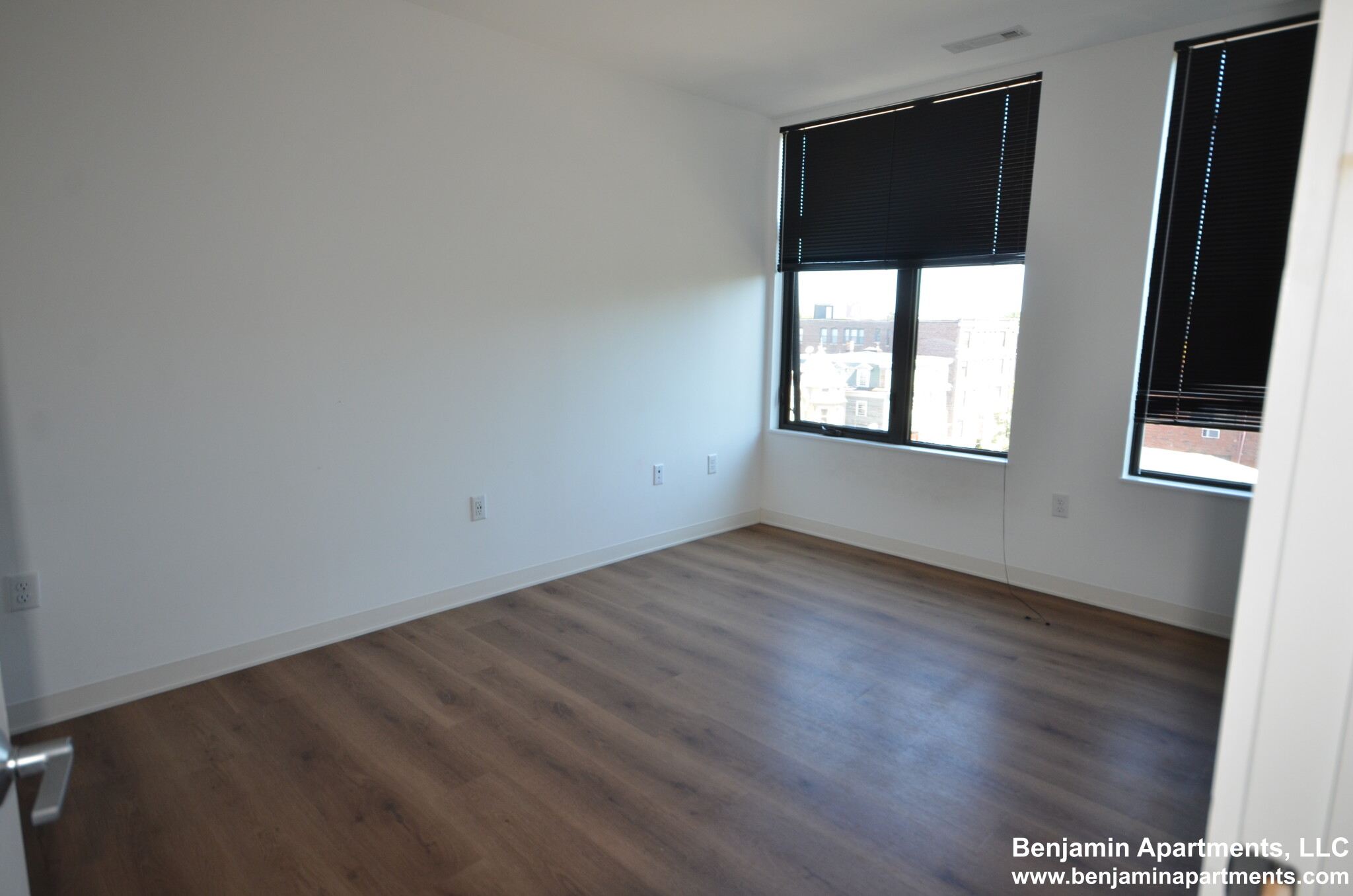 89 Brighton Ave, Allston