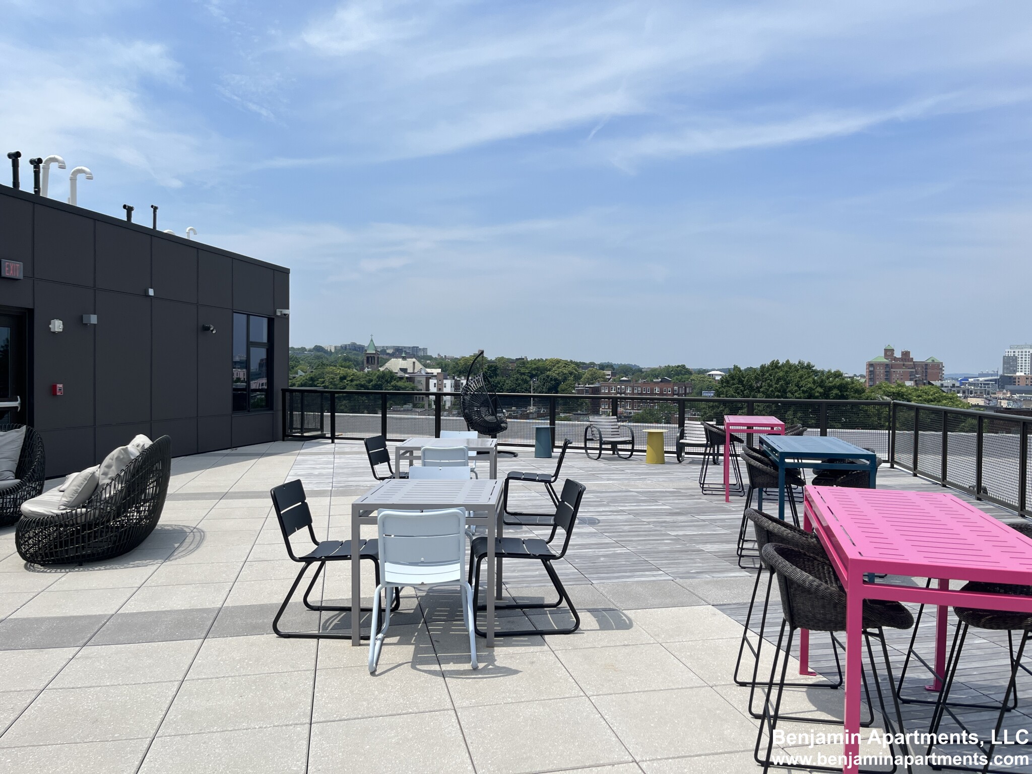 89 Brighton Ave, Allston