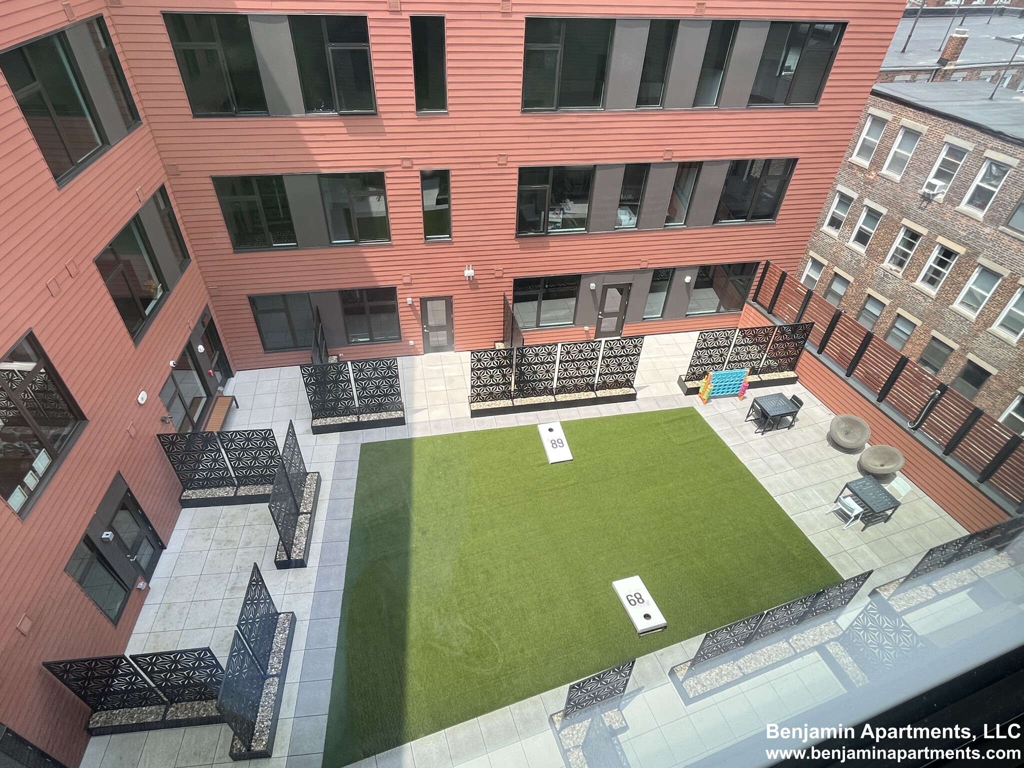 89 Brighton Ave, Allston