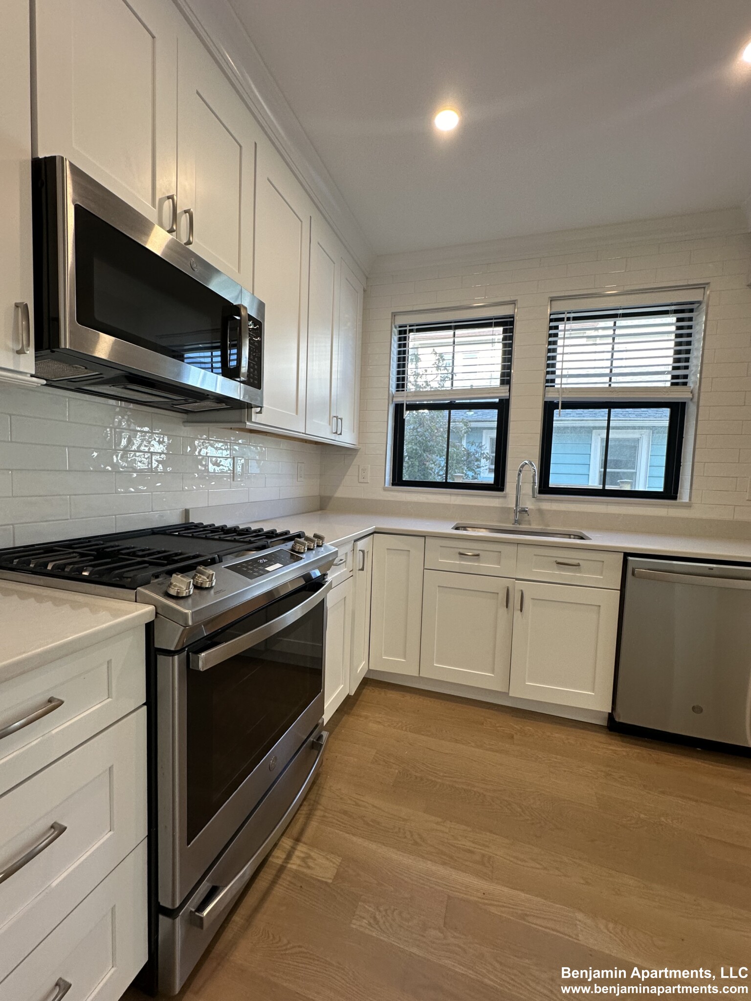 285 Lamartine St, Jamaica Plain