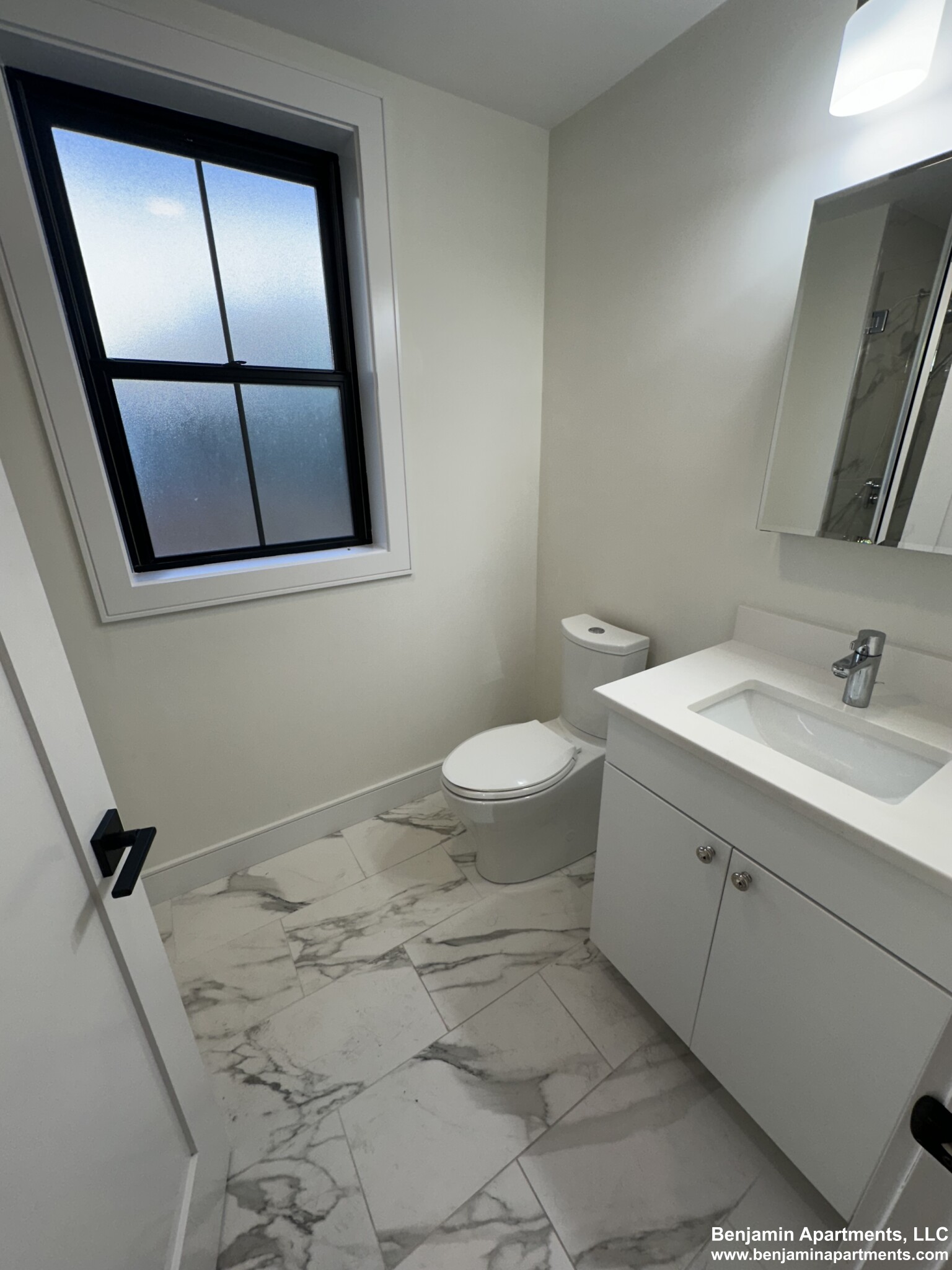 285 Lamartine St, Jamaica Plain