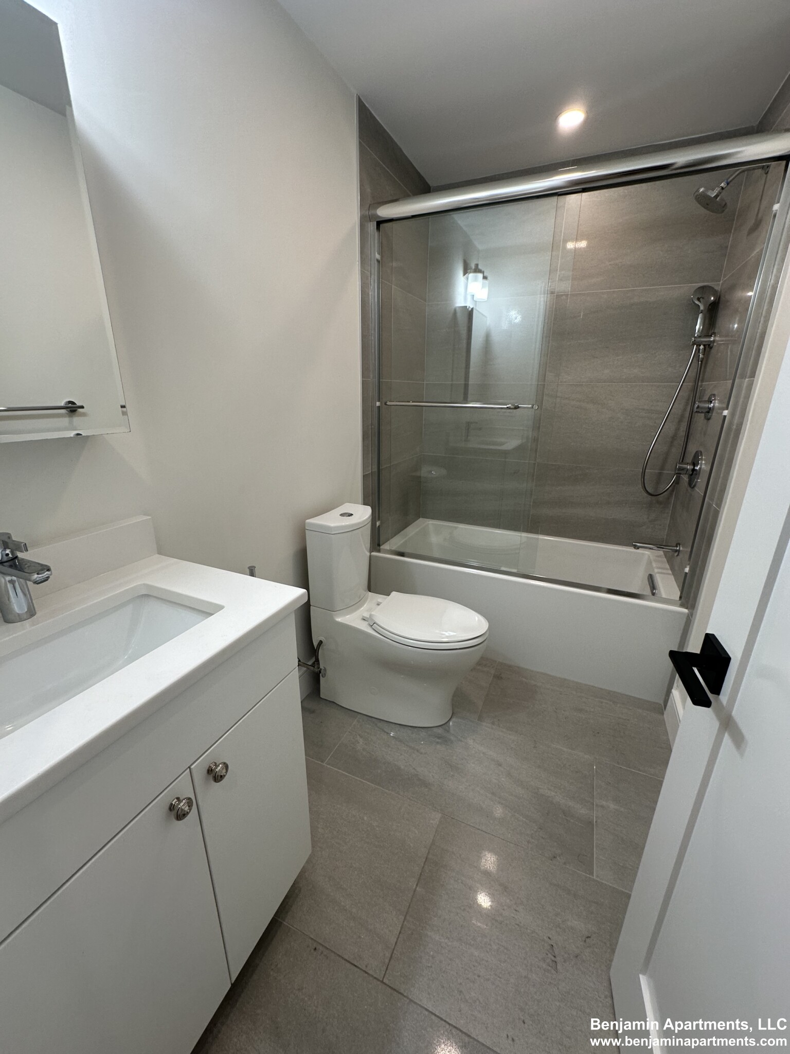 285 Lamartine St, Jamaica Plain