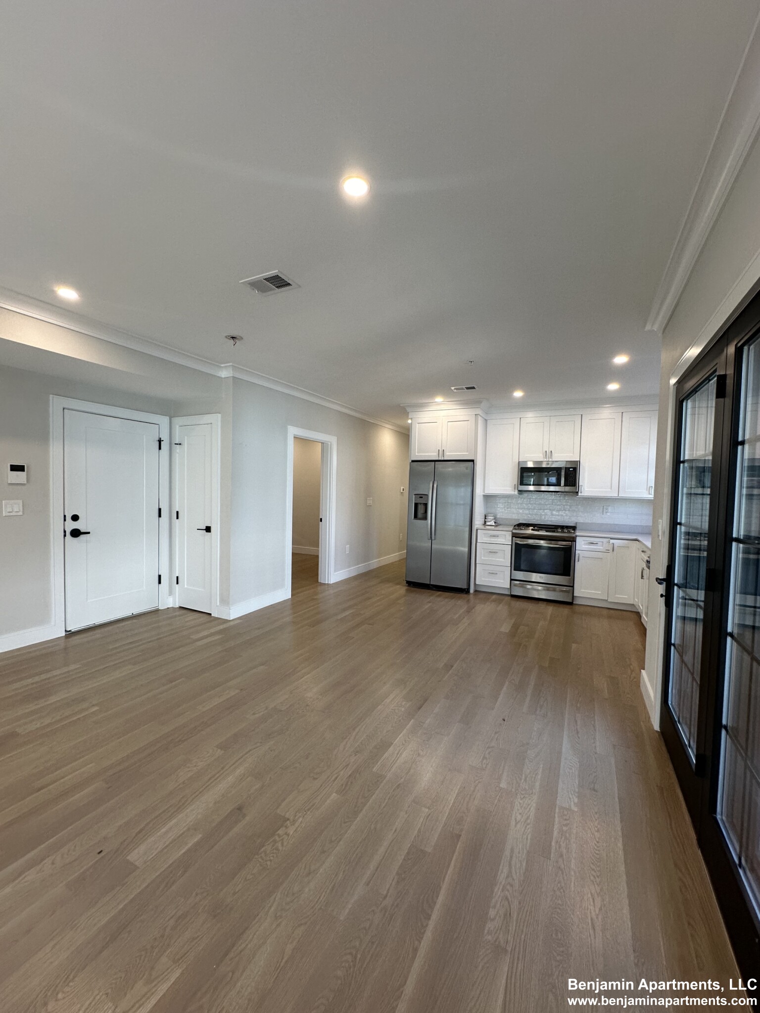 285 Lamartine St, Jamaica Plain