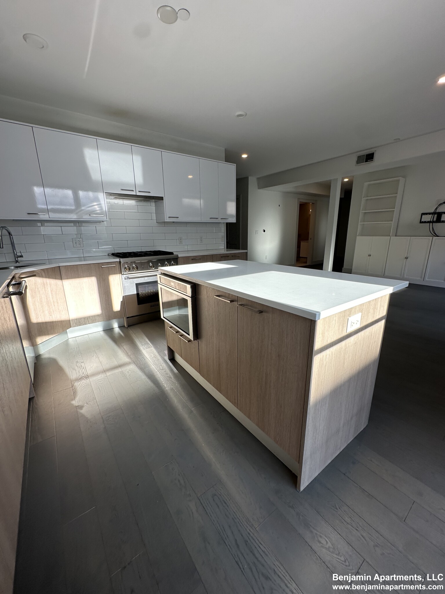 410 West Broadway, South Boston