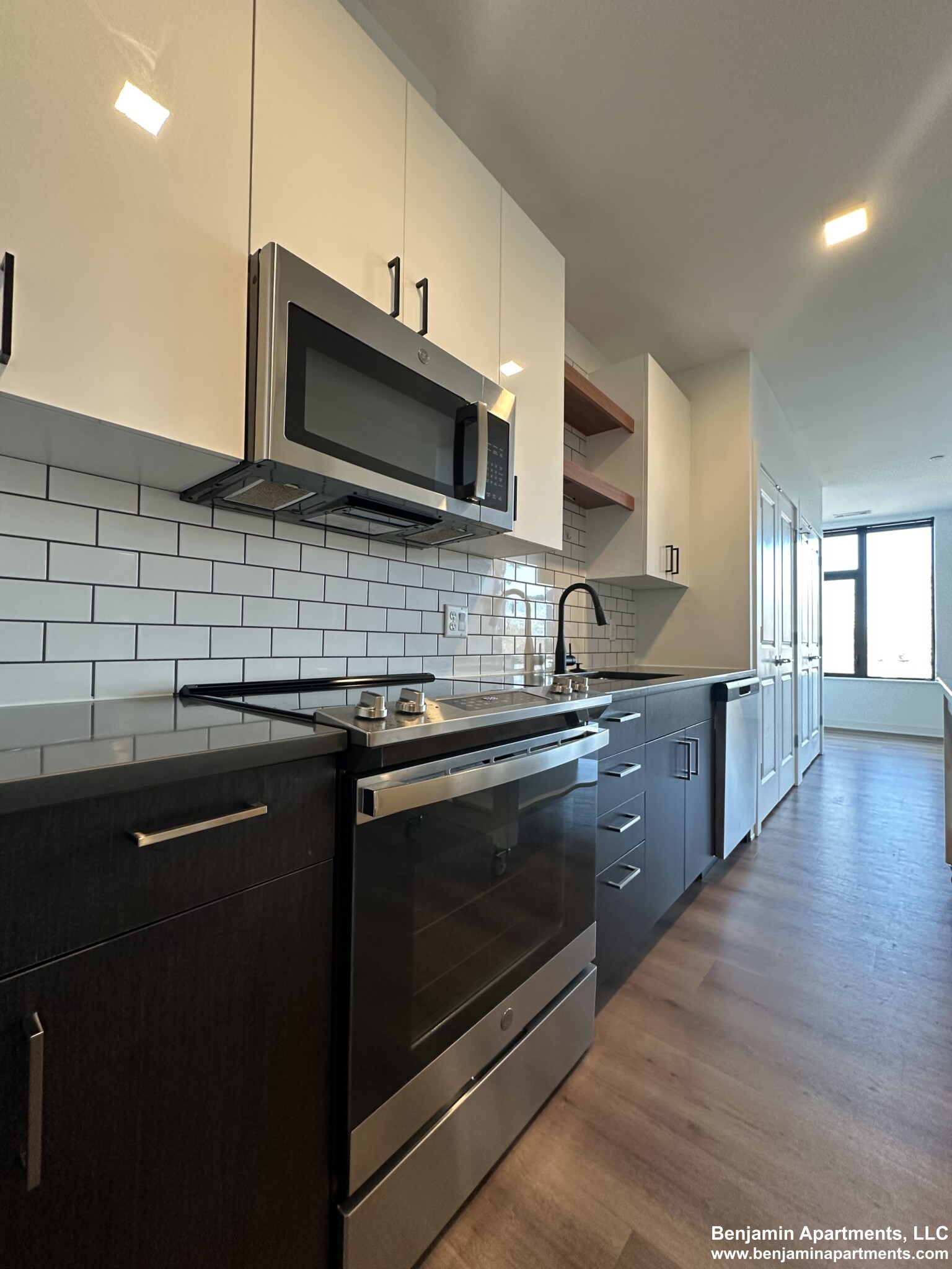 89 Brighton Ave, Allston