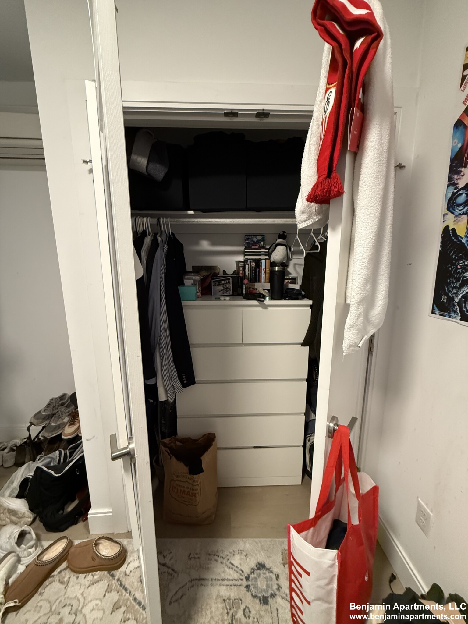 1 Newcomb St, Roxbury