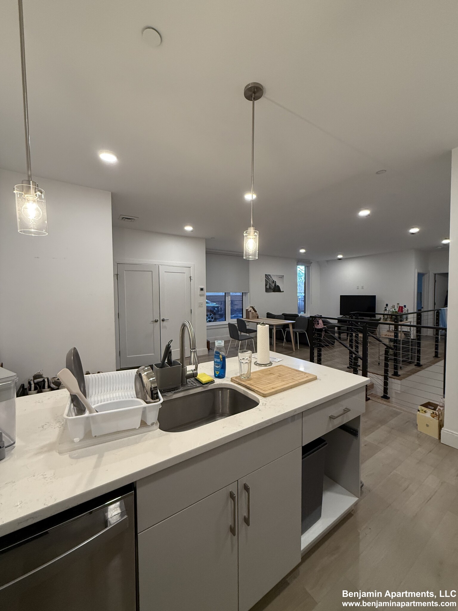 1 Newcomb St, Roxbury