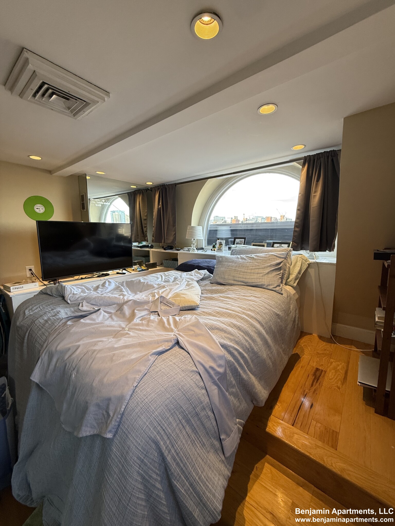 113 Beacon St, Back Bay