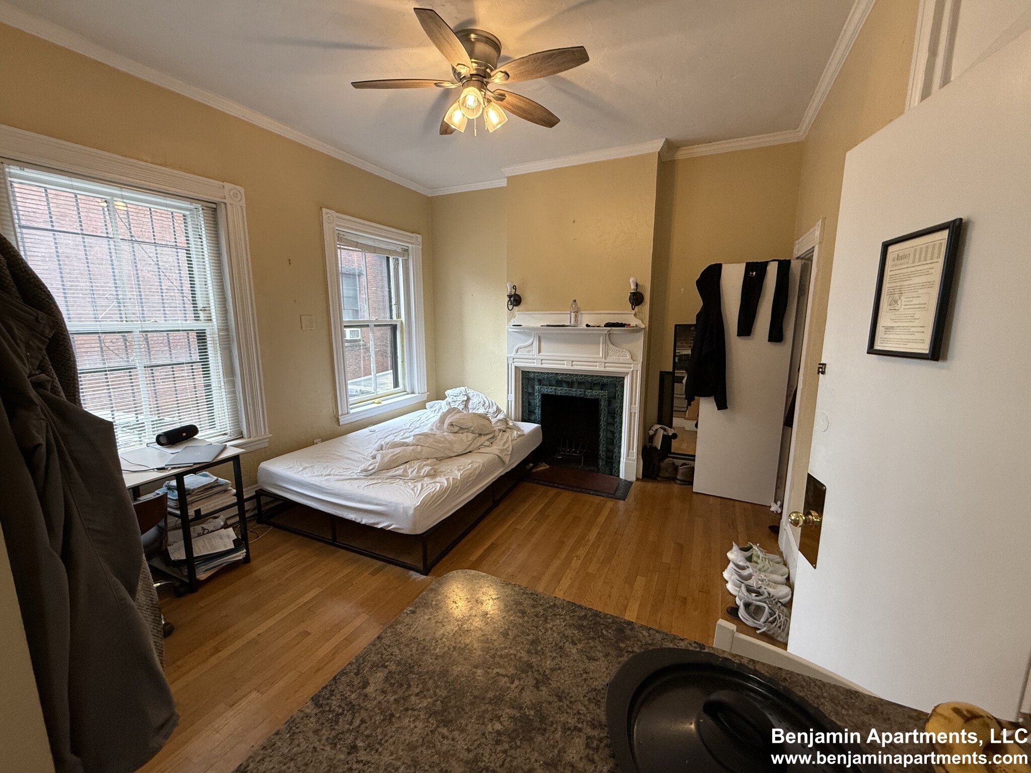 48 Hereford St, Back Bay