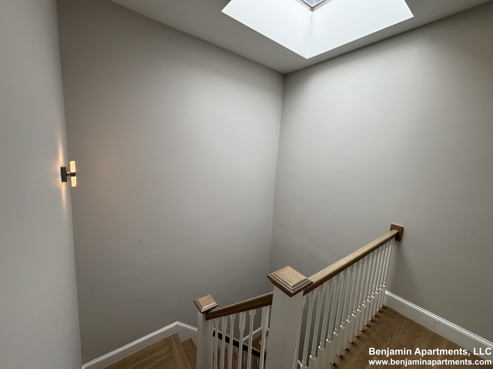 14 Mount Hood Rd, Brighton