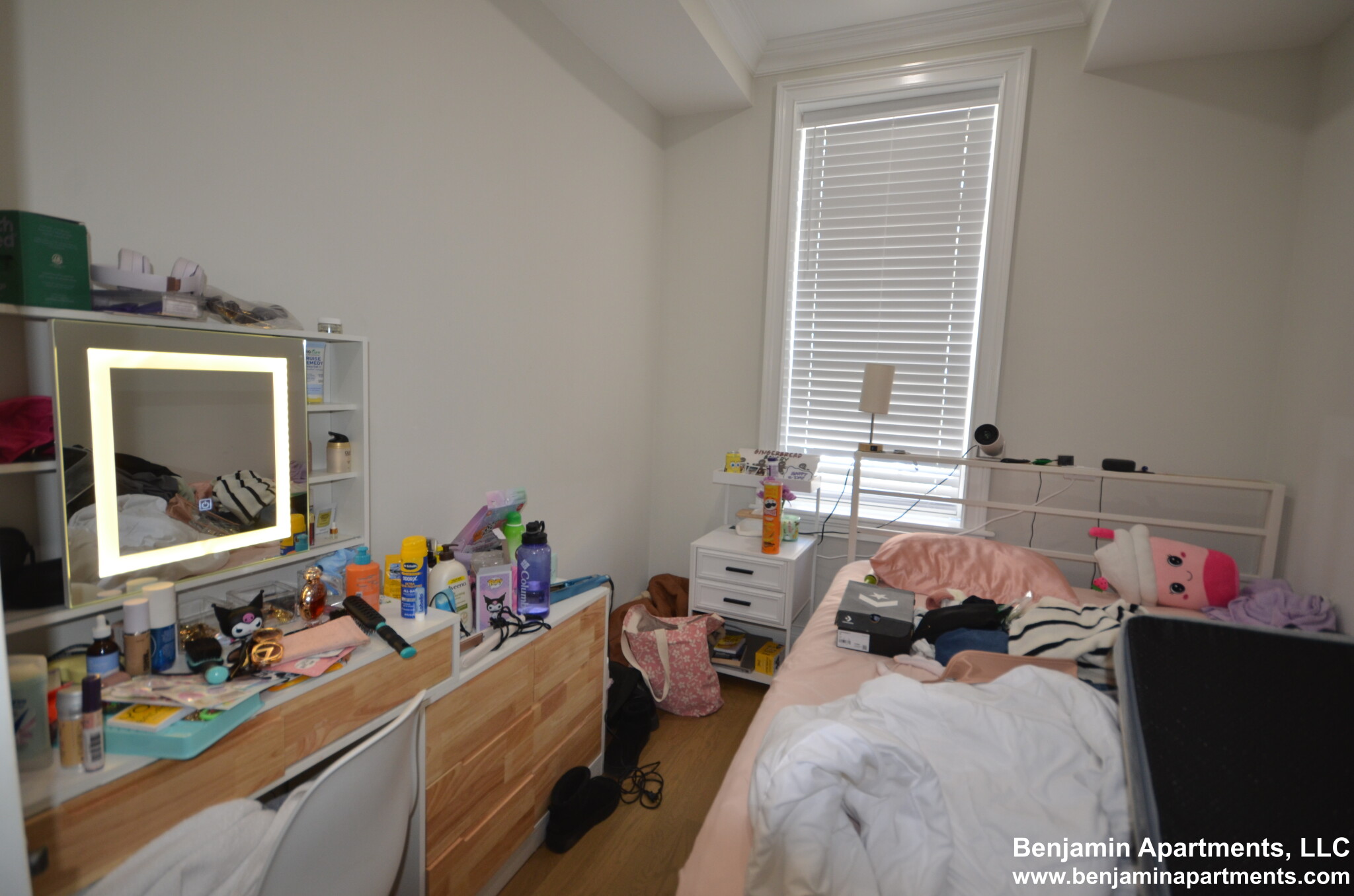 14 Mount Hood Rd, Brighton