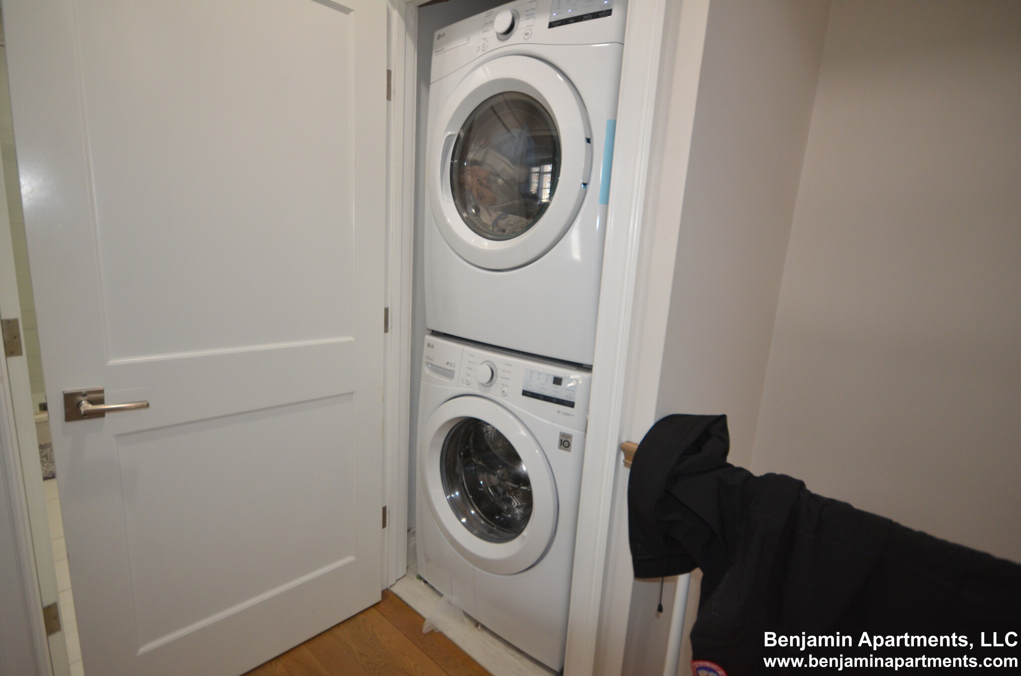 14 Mount Hood Rd, Brighton