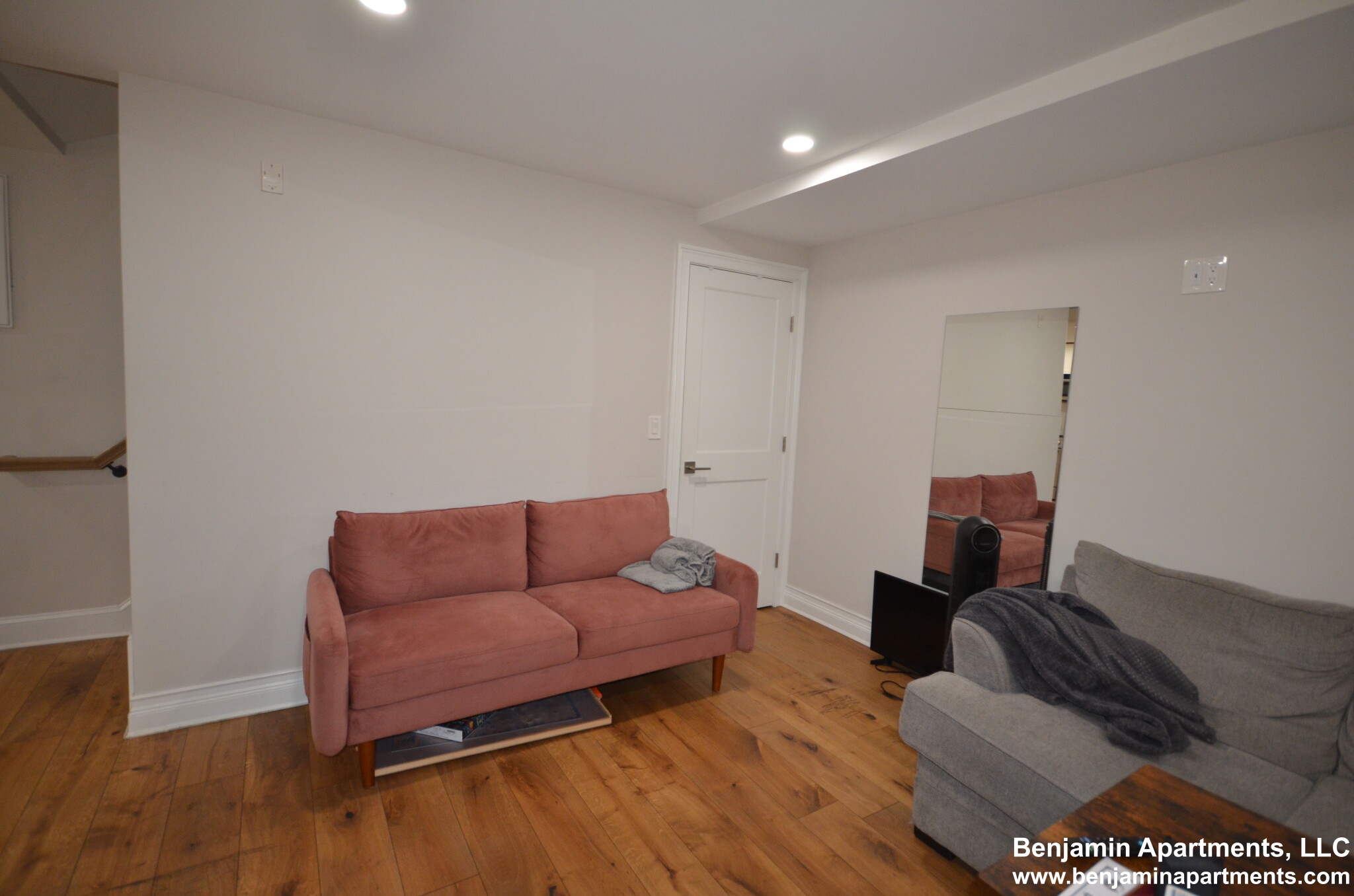 14 Mount Hood Rd, Brighton