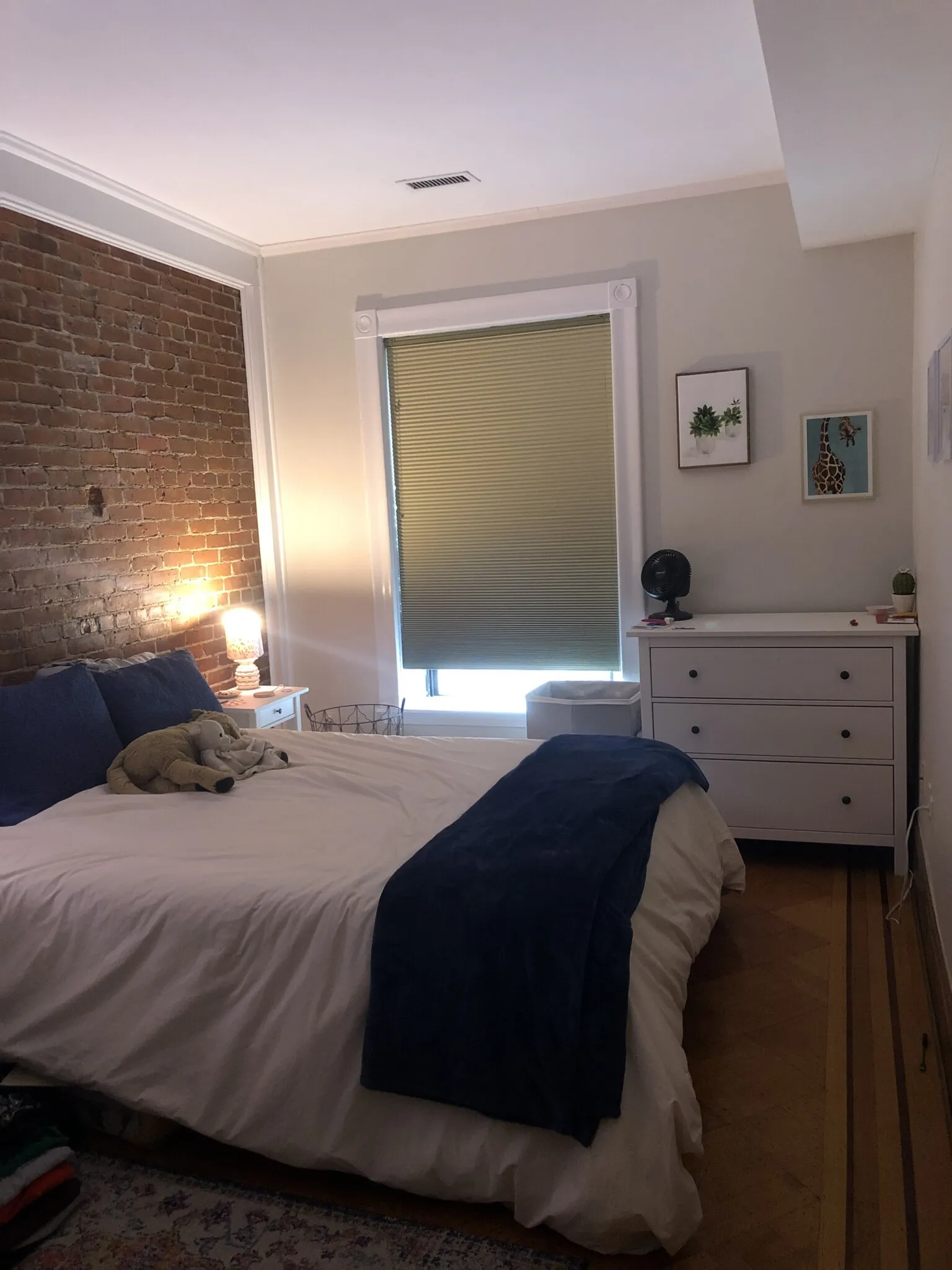 33 Bay State Rd, Fenway