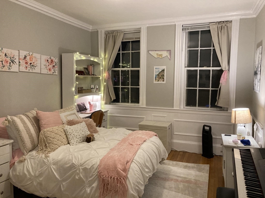 120 University Rd, Brookline